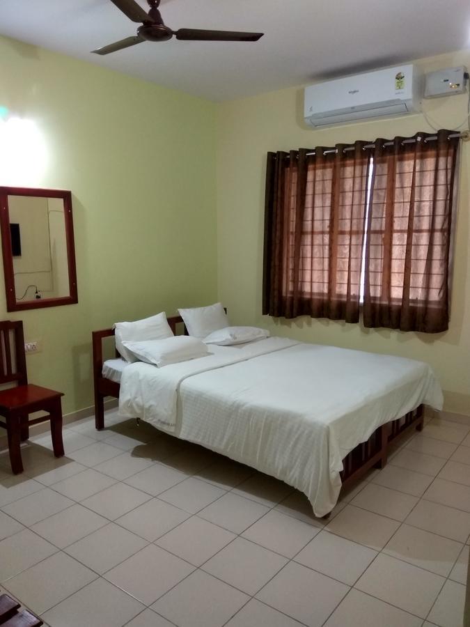 Vega Residency Hotel Bangalore Eksteriør billede